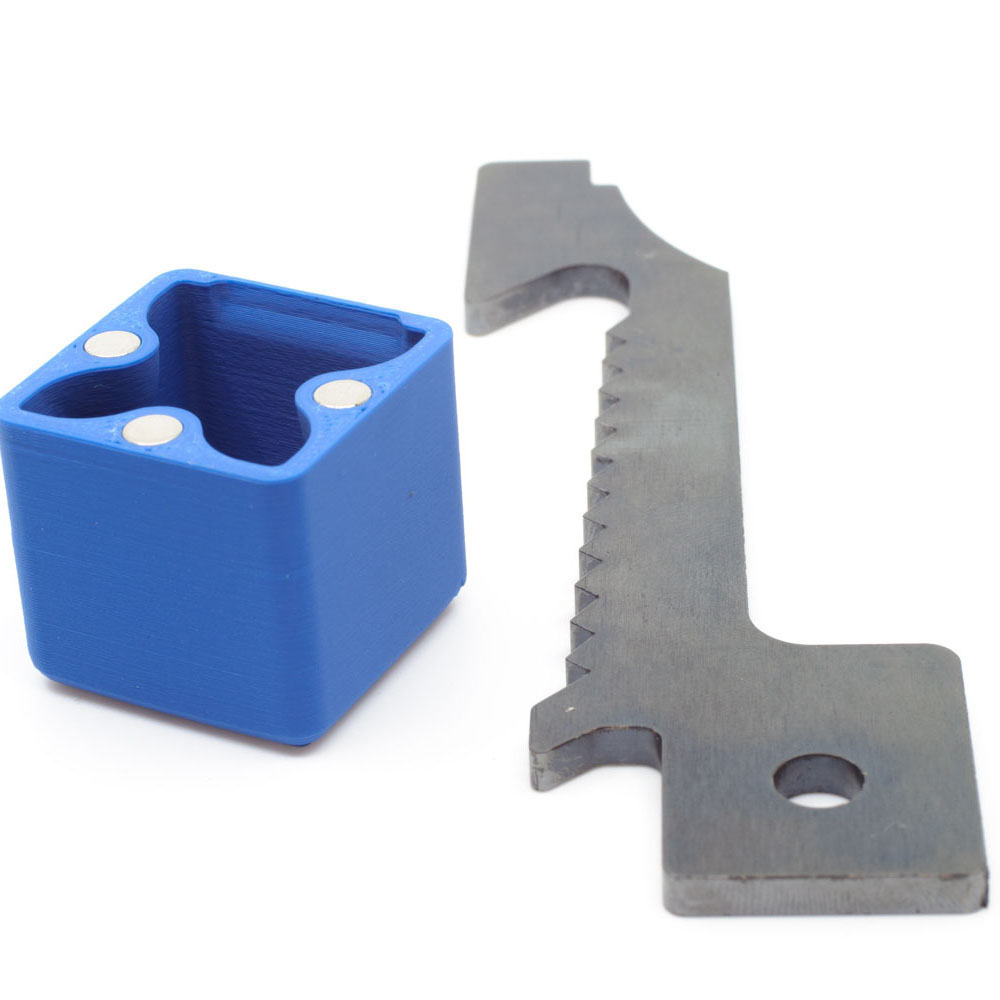 ARMANOV Primer Magazine Tube Discharge System Dillon Super 1050: Helppo asennus magneetin avulla, kerää kaikki irronneet primarit kätevästi ilman hävikkiä!