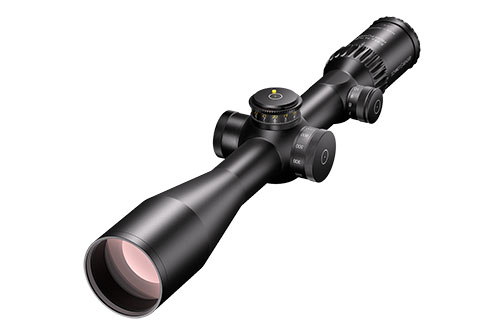 SCHMIDT U. BENDER 5–45x56 PM II High Power tarjoaa huippuluokan tarkkuuden ja monipuolisuuden, täydellinen valinta vaativille ampujille.
