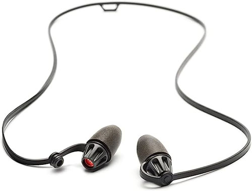 SAFARILANDin PRO IMPULSE HEARING PROTECTION tarjoaa 20dB jatkuvaa äänenvaimennusta ja 38dB huippuvaimennusta, mukautuvat vaahtokärkiset korvatulpat ja ei paristoja.