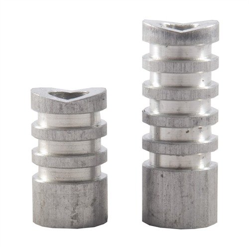 Vahvat ja kevyet alumiiniset PILLAR BEDDING SLEEVES tarjoavat tukevan istuvuuden, mikä maksimoi tarkkuuden metsästys- ja kilpailurifleissä.