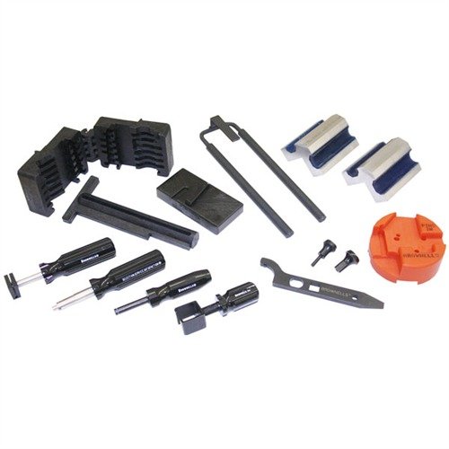 AR-15 Armorer's Kit sisältää kaikki tarvittavat työkalut AR-15/M16/M4 -kiväärien huoltoon ja korjaukseen tehokkaasti kentällä tai työpajassa.