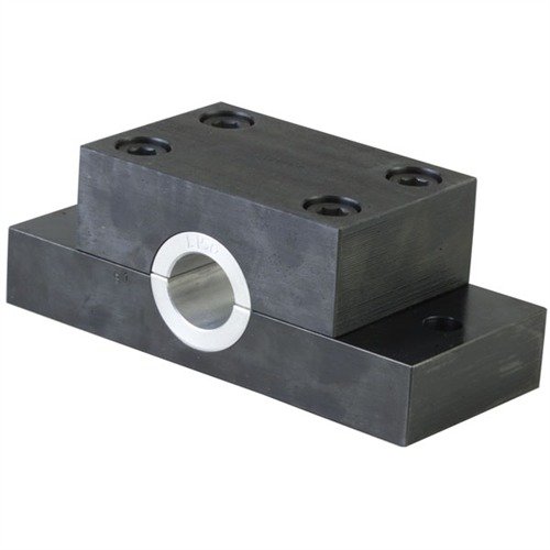 Brownells Barrel Vise Set on suunniteltu kestäväksi ja tehokkaaksi, pitämään jopa tiukimmat piiput paikoillaan asennuksen ja poistamisen aikana.