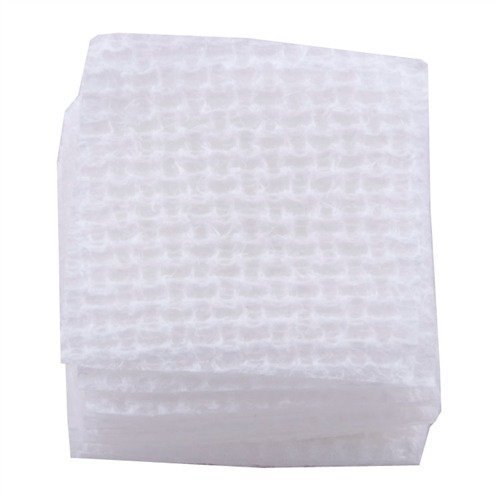 Kestäviä SQUARE CROSS-LOCK PATCHES -liinoja, joissa on karkea ja sileä pinta, tehokkaaseen puhdistukseen ja liuosten levittämiseen. Saatavilla 1000 pakkauksessa.