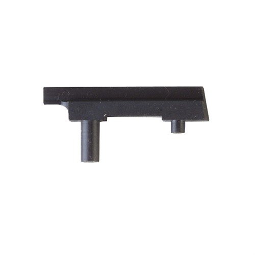 Pidempi Extended Ejector auttaa estämään jumit ja 'smokestacking' heittämällä tyhjät patruunat pois. Helppo asentaa ilman muutoksia runkoon.