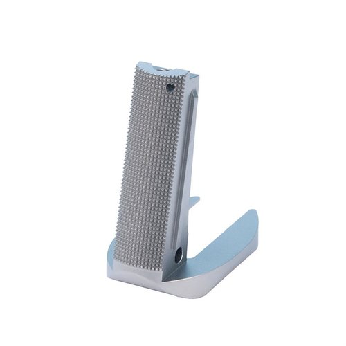 Ed Brownin Hardcore® Magwell tarjoaa tyylikkään ja mukautuvan asennuksen, nopeuttaa lataamista ja on yhteensopiva 1911 Government ja Commander malleille.