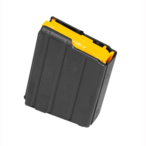 CMMG:n .350 Legend AR-15 -patruunalle suunniteltu luotettava 10- laukkuinen teräsmagasiini, jossa on anti-tilt -seuraaja ja musta viimeistely.