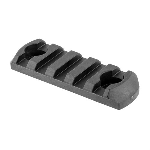 MAGPUL M-LOK Polymer Rail Sections tarjoavat kevyen ja kestävän ratkaisun 1913 Picatinny -lisävarusteiden kiinnittämiseen M-LOK-yhteensopiviin käsikahvoihin.