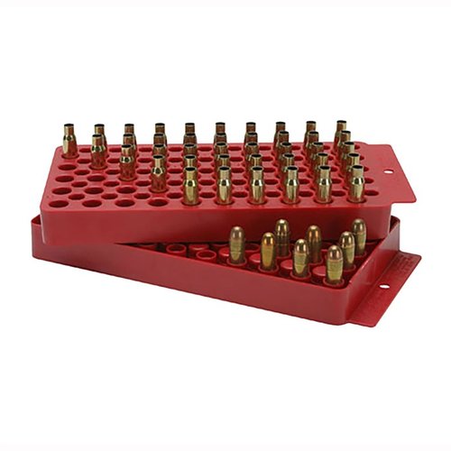 UNIVERSAL RELOADING TRAY on suunniteltu 50 patruunan lataamiseen ja se sopii lähes kaikkiin kiväärikaliberiin sekä 9MM, .38 ja .45 pistoolikalibereihin.