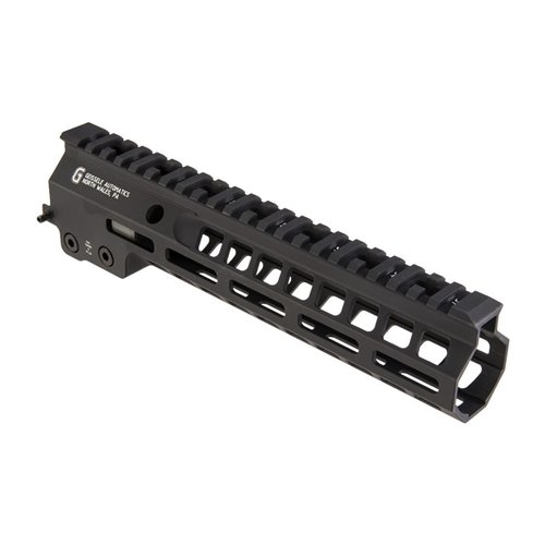 Geissele MK14 Super Modular Rail on AR-15: kapea profiili, runsaasti M-LOK-kiinnityspisteitä ja vankka, kevyt 6061 T6 alumiini.