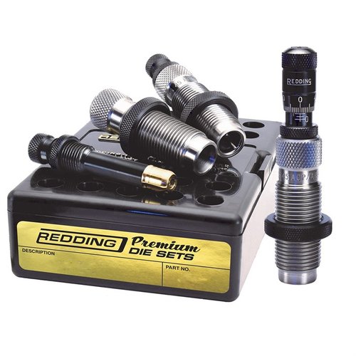 Redding Premium Handgun Die Set 44 Special ja 44 Magnum tarjoaa tarkkaa latausta Titanium Carbide -koossa, TiN-pinnoitetulla laajentimella ja tarkalla Bullet Seating Micrometerilla.