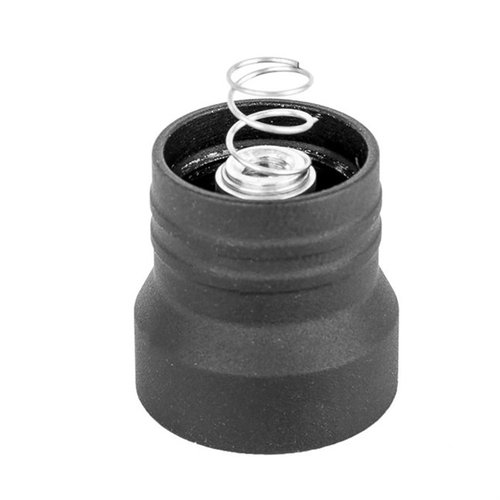 Arisaka Defensein Momentary Tailcap Scout-valoille mahdollistaa helpon ja intuitiivisen käytön, sopii Arisaka 300/600 ja Surefire Scout/E-sarjoille.