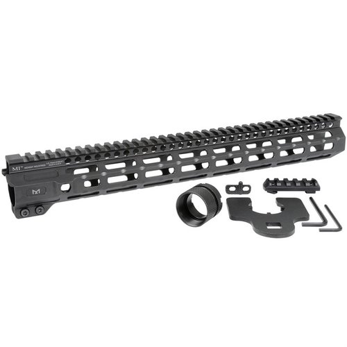 Midwest Industries Combat M-LOK Rail Handguard on AR-15 tarjoaa alumiinista valmistetut, täysin vapaat kiinnitysmahdollisuudet, jatkuvan Picatinny-railin ja nopean irrotuksen.