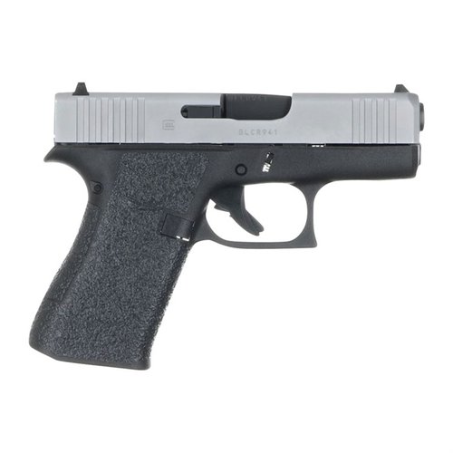 TALON Grips GLOCK® 43X/48 tarjoaa täydellisen peiton sivupaneeleille, takatukille ja liipaisimen alle, mukana GLOCK-leikkaus ja TALON-logo.