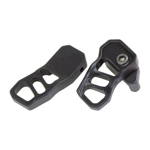 ODIN Works SIG Sauer MPX Extended Magazine Release parantaa ampumanopeutta ja mahdollistaa saumattomat siirtymät patruunasta toiseen ilman otteen muutosta.