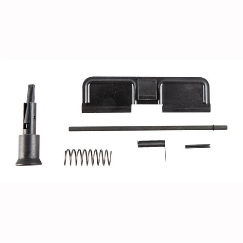 RISE ARMAMENTin AR-15 Upper Receiver Parts Kit sisältää kaikki tarvittavat pienosat, kuten Dust Coverin ja Forward Assistin, täydelliseen kokoonpanoon.