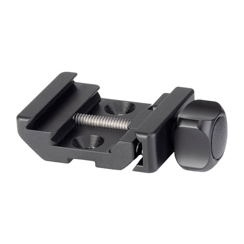 REALLY RIGHT STUFF BTC-PRO 17-S BIPOD CLAMP yhdistää NATO Picatinny Standardin ja RRS 1.5