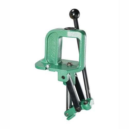 RCBS Rebel Press on vahva valurautaprässi, jossa on leveä pohja, korkein avaus, tiukat toleranssit ja ambidextrous-handle. Luotettava ja kestävä.