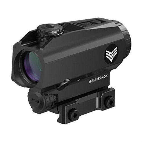 Blade 1x prism scope tarjoaa laajan näkökentän, Auto-On Shake N’ Wake -teknologian ja Bullet Rise Compensating reticle -ristikon, joka korjaa optiikan korkeuden.