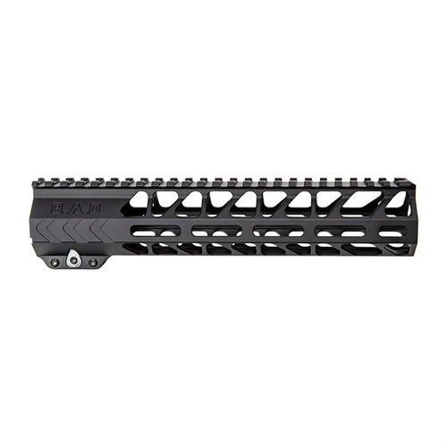 WORKHORSE® M-LOK® käsikahva on kevyt ja kapea vaihtoehto MIL-SPEC karbiineille, tarjoten monipuoliset kiinnitysmahdollisuudet ja alumiinirakenteen.
