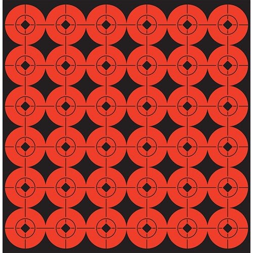 Itsekiinnittyvät oranssit tähtäysmerkit helpottavat tarkkuusammuntaa, näkyvät hyvin kauas ja sisältävät ristiviivat tähtäimen kohdistamiseen.