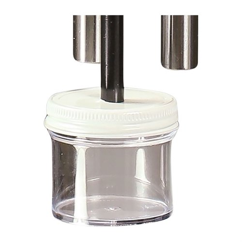 Forster Primer Catcher Cap ja Cup on suunniteltu käytettäväksi co-axial pressissä, tarjoten kätevän ratkaisun käytettyjen primereiden keräämiseen.