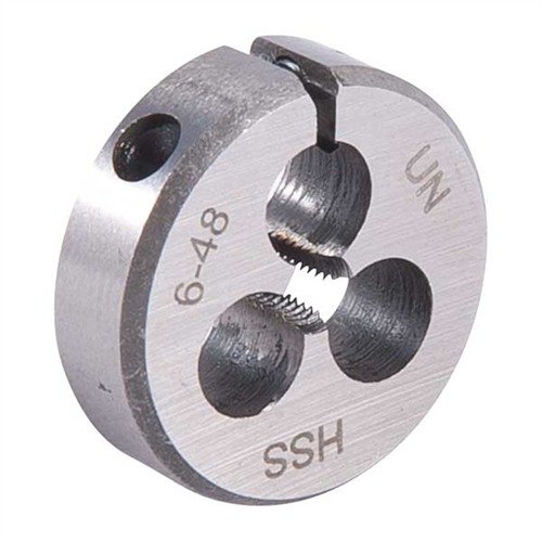 Brownells Wire Gauge Carbon Dies tarjoavat tarkkuutta ja kestävyyttä, valmistettu korkealaatuisesta hiiliteräksestä, helpottaa rikkoutuneiden osien poistamista.