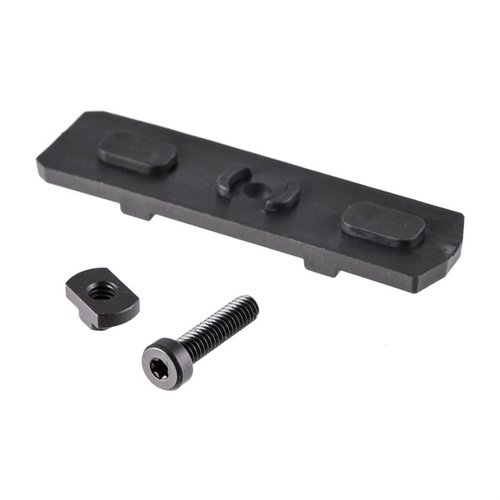 AXON SWITCH M-LOK MOUNTING KIT tarjoaa erinomaisen kiinnityksen Unity Tactical AXON Switchille, mahdollistaen joustavan ja tehokkaan käytön.