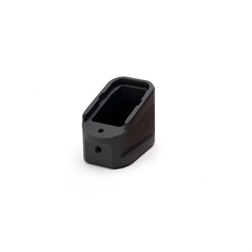 Strike Industriesin alumiininen Extended Magazine Plate GLOCK™ G17:lle lisää 5 patruunaa 9mm:lle, matala kitka, kestävä ja tyylikäs muotoilu.