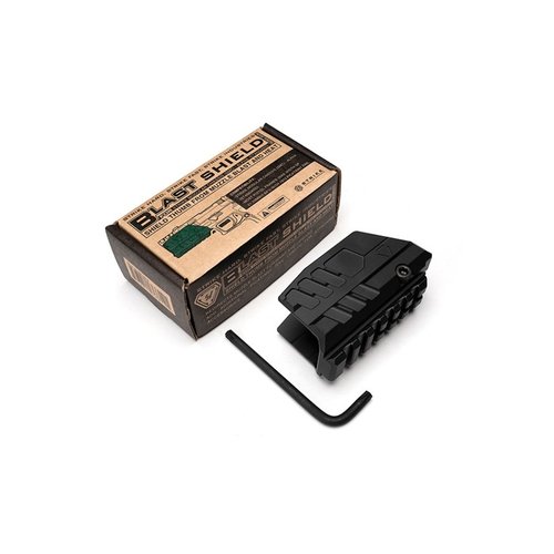 Strike Modular Chassis (SMC) - ALPHA (Standard) Blast Shield suojaa peukaloasi, ohjaa aseen pakokaasua ja lisää Picatinny-rautaa lisävarusteita varten.