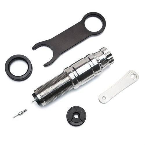 ZERO M-Sarjan kokoamisdie tarjoaa tarkkuutta, käyttäjäystävällisyyttä ja monipuolisia ominaisuuksia, kuten säädettävän pään ja hydraulisen olkapään paineen vapautuksen.