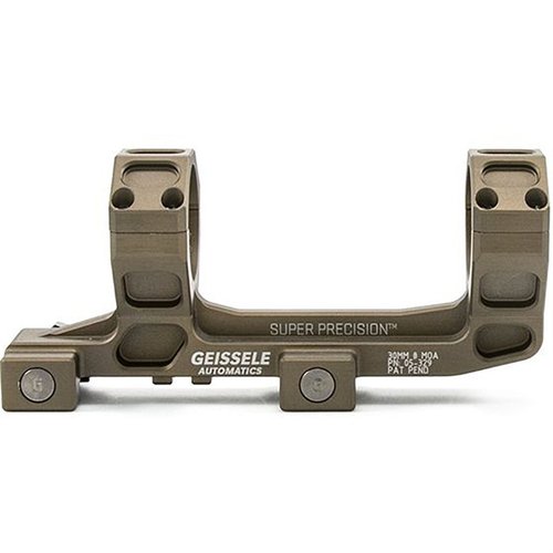 Geissele SOPMOD-Certified Super Precision Scope Vortex 1-6 Mount tarjoaa kestävä ja luotettava kiinnitys AR-15:lle, varmistaen tarkkuuden ja nollapisteen säilymisen.