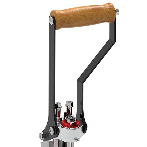 Lee App Roller handle upgrade kit parantaa ergonomiaa ja vaihtaa punaisen kahvan kätevään puukahvaan, mukana teräksiset vipuvarsit.