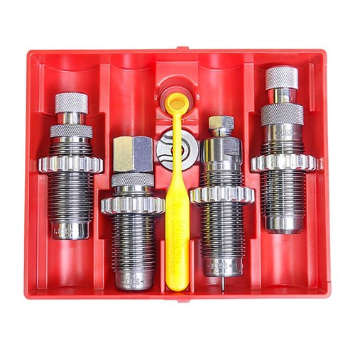 .30 Super Carry - Deluxe Pistol Die Set sisältää Carbide Full Length Sizing Die, Bullet Seating Die, Powder Thru Expanding Die ja Carbide Factory Crimp Die, helpottaen latausprosessia.
