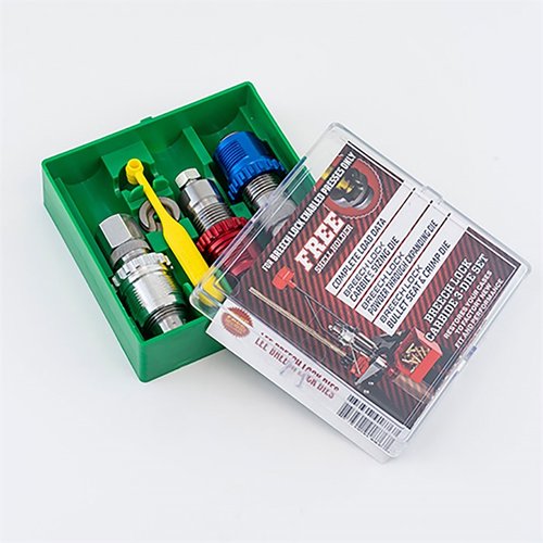 .38 ACP Breech Lock 3-die set sisältää Carbide Full Length Sizing Die, Bullet Seating Die ja Powder Thru Expanding Die, sekä käyttöohjeet ja lataustiedot.