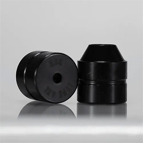 INFINITY APS Die on suunniteltu ainoaksi patruunoiden istutusvälineeksi, joka kattaa laajan valikoiman kaliipereita 223 Remingtonista 338 Lapua Magum.