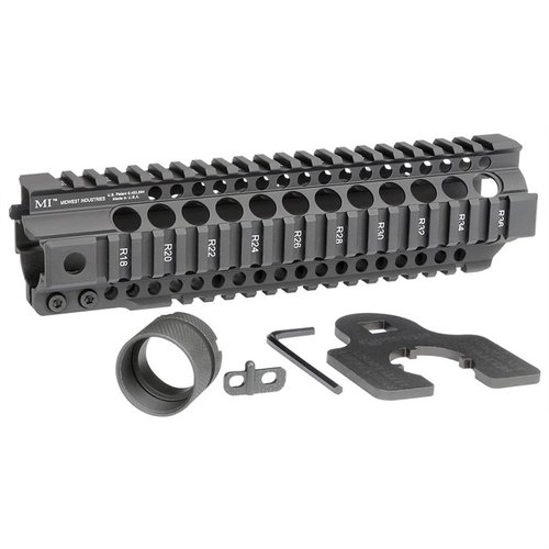AR-15 Combat T-Series Free Float Handguard tarjoaa kestäviä MIL-STD 1913 Picatinny -rautoja, anti-rotation QD sling -sokkeja ja 100% USA:ssa valmistettu laatu.