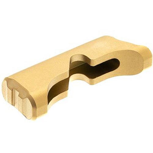 Tyrant CNC:n Extended Magazine Release Springfield Armory Echelonille tarjoaa kestävästä 17-4 teräksestä valmistetun ergonomisen ja holsteriyhteensopivan ratkaisun.