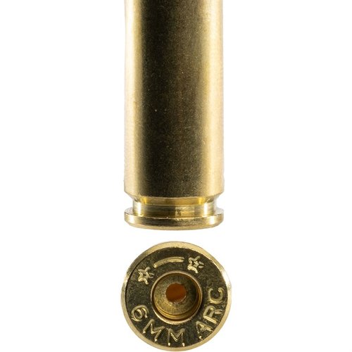 6MM ARC Small Rifle Primer Brass tarjoaa alhaisen rekyylin ja joustavuuden AR-tyylisissä ja pulttilukkokiväreissä, sopien erinomaisesti pitkän matkan ampumiseen.
