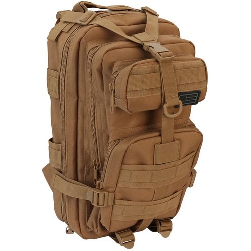 Evolution Tactical Assault Pack on kestävä, monikäyttöinen reppu, jossa on MOLLE-webbing, useita säilytyslokeroita ja ergonomiset olkahihnat.