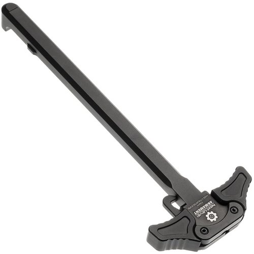 NEXT LEVEL ARMAMENT NLX556 Small Ears Ambidextrous Charging Handle on AR-15 tarjoaa kevyemmän profiilin ja huipputason toiminnallisuuden 7075-alumiinista.