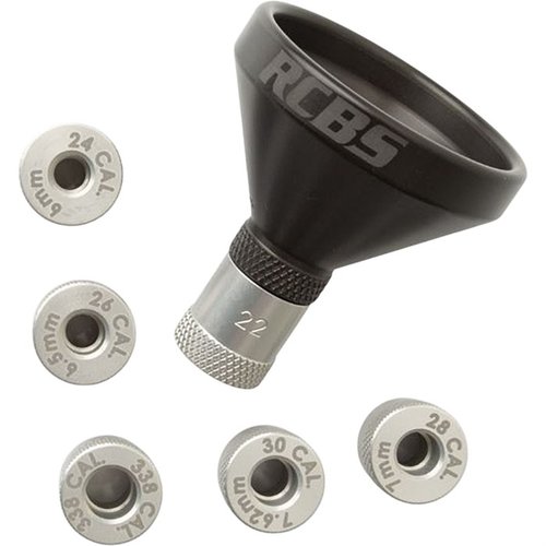 RCBS MatchMaster Powder Funnel Kit tarjoaa nopean, tarkan ja siistin lataamisen. Mukana 6 adapteria eri kaliipereille ja kestävä alumiinifunnel.