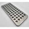 L.E. Wilsonin Billet Aluminum Reloading Trays tarjoavat kestävyyttä, kevyen muotoilun ja 55-reikäisen suunnittelun tehokkaaseen patruunoiden käsittelyyn.