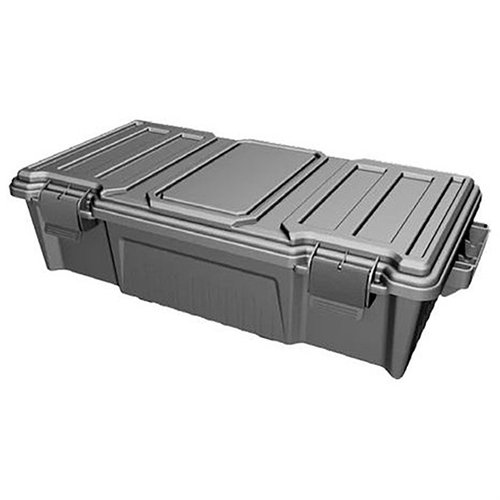 MTM TUGC TRUCK UNDERSEAT GEAR CRATE tarjoaa kevyen ja piilossa olevan säilytysratkaisun, jossa on 19.2 qts. muunneltavaa kapasiteettia ja kestävä rakenne.