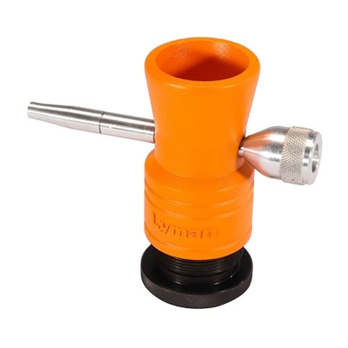 Lyman Brass Smith Powder Trickler yhdistää säädettävän alumiinirungon, teräksisen perustan, suuren säiliön ja tarkkuuden, täydellinen vakaville lataajille.