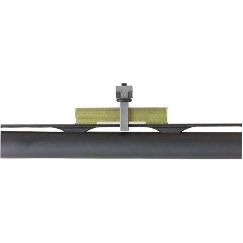 MURRAYS VENT RIB TOOL suoristaa painuneet vent ribit nopeasti ja vaivattomasti; messinkisilta suojaa pintaa, teräksiset leuat säätyvät automaattisesti.