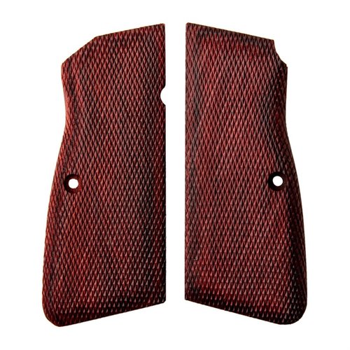 Browning Hi-Power Combat Grips tarjoavat parannettua mukavuutta ja varman otteen, saatavilla ohut tai palmswell-malli, molemmat 18 lpi checkeringilla.