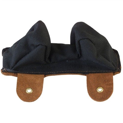 NO. 1 & 1C Small Owl Ear Front Bags ovat käsintehtyjä, huippulaatuista nahkaa, jotka mahdollistavat kiväärin liukumisen vapaasti takaisinlaukauksessa.