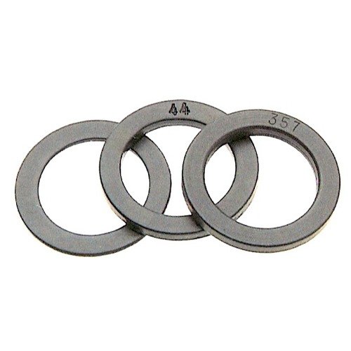 Redding Die Spacer Kit tarjoaa tarkkuutta ja toistettavuutta latausprosessissa, helpottaen diejen säätöä ja parantaen ammuntatuloksia.