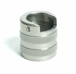 SINCLAIR Priming Tool on huipputyökalu, valmistettu ruostumattomasta teräksestä ja alumiinista, tarjoten erinomaisen herkkyyden ja kestävyyden ilman muoviosia.