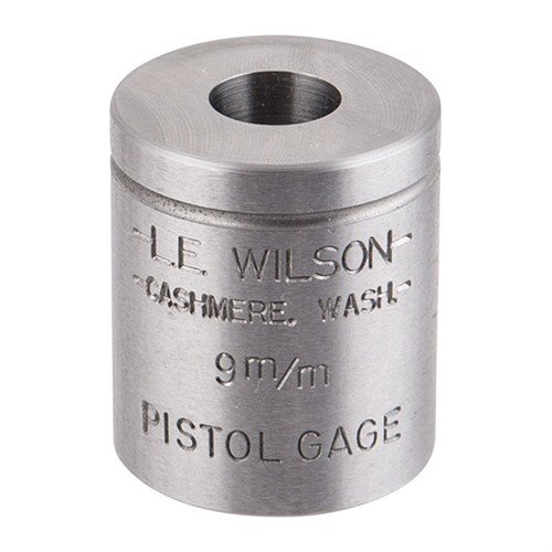WILSON PISTOL MAX CASE GAGES mahdollistaa tarkat mittaukset 9mm Luger -patruunoiden kriittisistä mitoista, estäen ylisuuren brassin ja parantaen lataustarkkuutta.